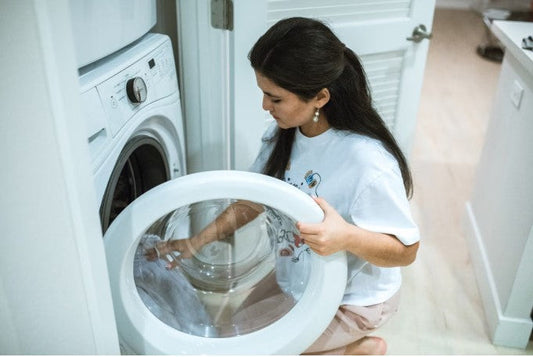 Lavatrice Non Centrifuga: Cause e Soluzioni